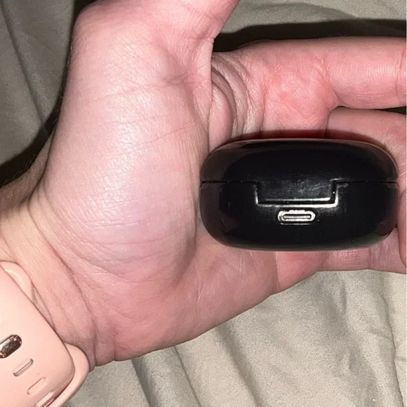 Samsung Galaxy Pro Wireless Headphones (ONE EAR BUD) - Picture 5 of 5